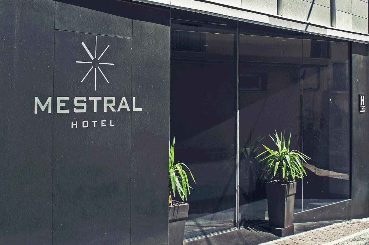 Hotel Mestral Perello El Perelló 外观 照片